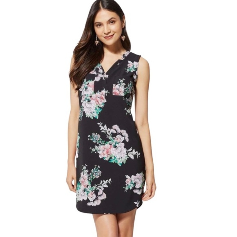 New York & Co stretch black floral Henley shift dress size small